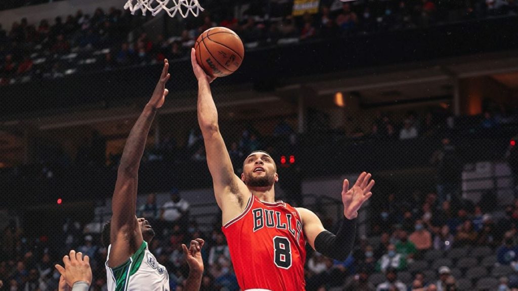 Bulls dominate Pistons after tough loss