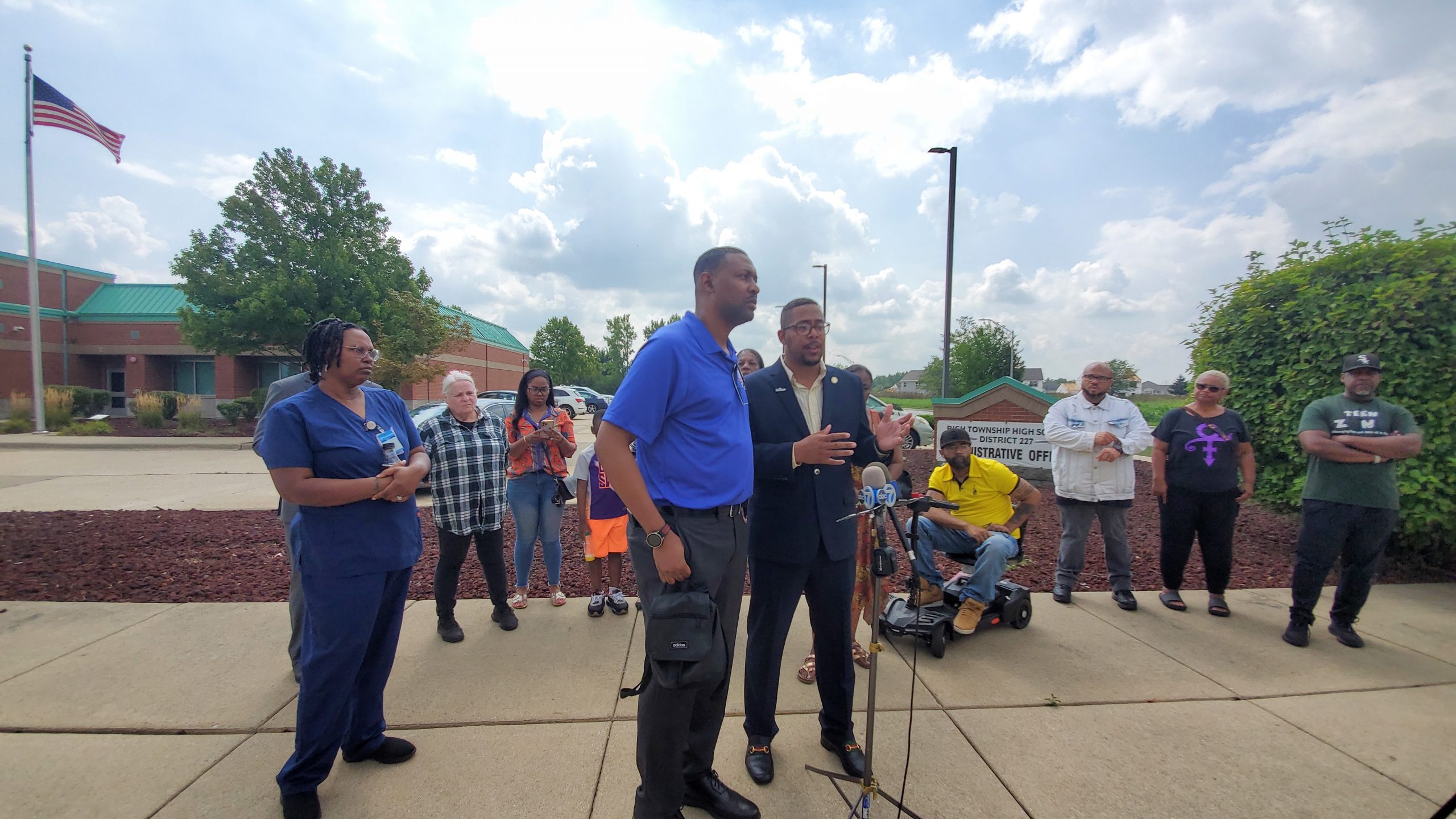 Fights And Violence At Rich Township High School Leave Parents Upset Fights And Violence At Rich Township High School Leave Parents Upset