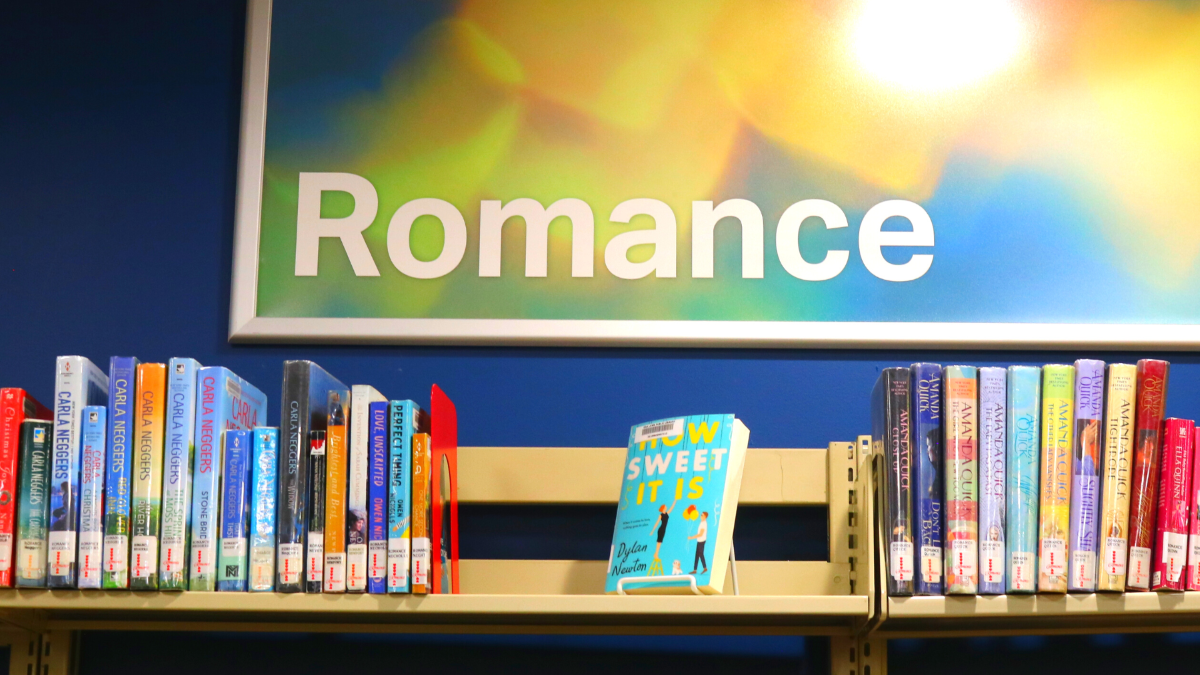 Celebrate Romance at Oak Lawn Public Library’s RomCon