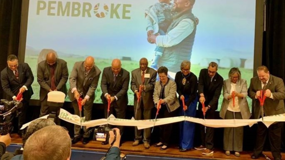 Haas Celebrates Pembroke Township Natural Gas Ribbon Cutting