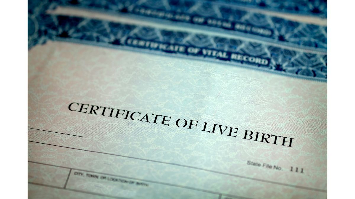 New Law Allows Illinoisans to Change Sex on Birth Certificate Without Doctor’s Affirmation