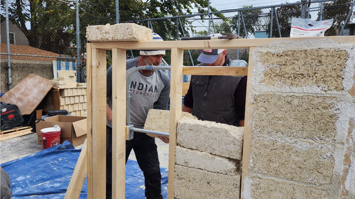Cutting-Edge Sustainable Building Materials Showcased at Local Workshop