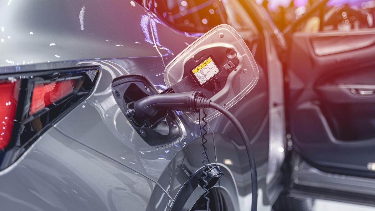 Illinois EPA Announces $44 Million Notice of Funding Opportunity for Public Electric Vehicle Charging Infrastructure