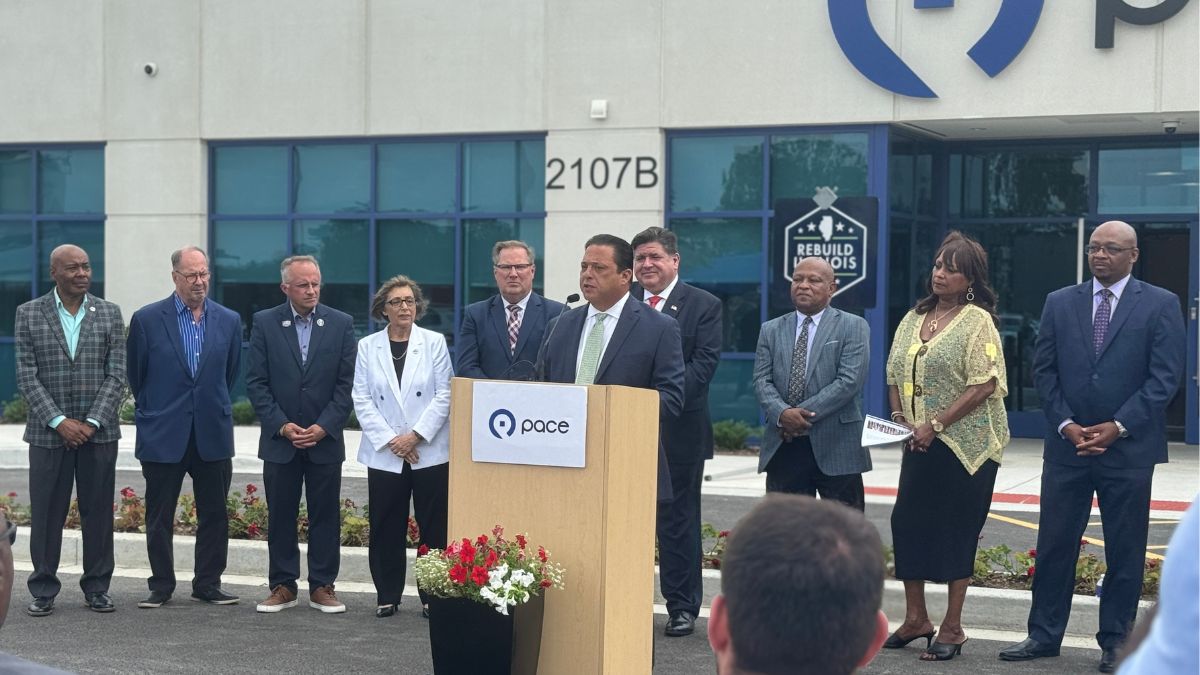 Rep. Rita Celebrates Major Investment in South Suburbs with New Pace Facility